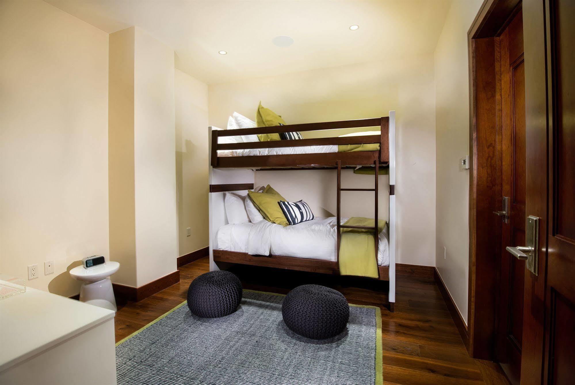Elevation Resort Residences At Solaris Vail Bagian luar foto